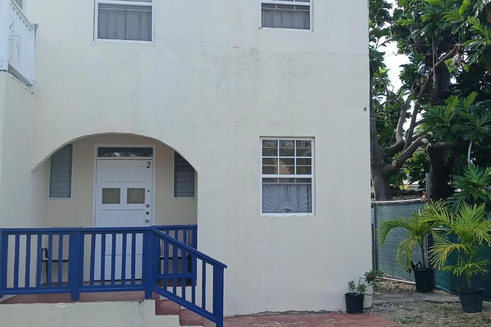 One Bedroom Apartment 1 Minute Walk To West Coast Beach! Άγιος Ιάκωβος